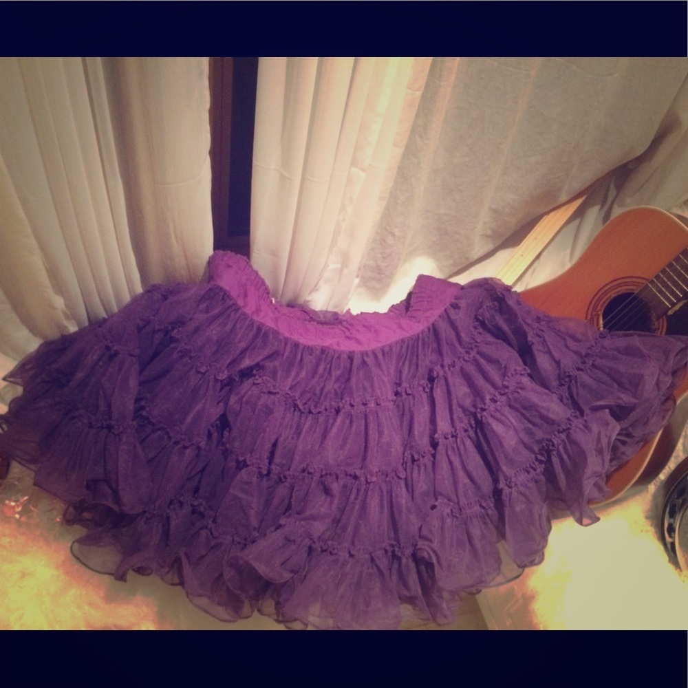 Malco Modes gorgeous deep purple Can Can Tutu!